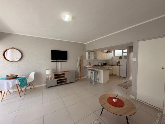 To Let 0 Bedroom Property for Rent in Green Point Western Cape